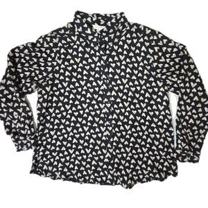Lucky Brand, Heart Pattern, Sz Large, Black Long Sleeve Button Down Collared top